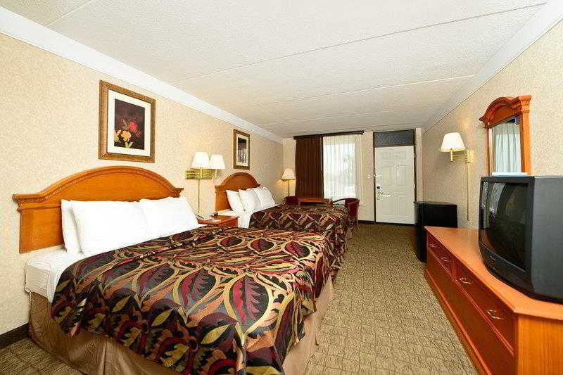 Days Inn By Wyndham Columbia Kentucky Buitenkant foto